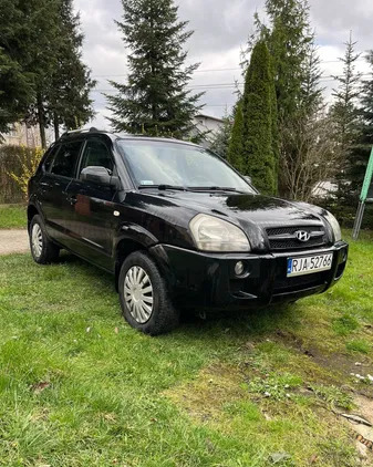 podkarpackie Hyundai Tucson cena 15900 przebieg: 235000, rok produkcji 2006 z Jarosław